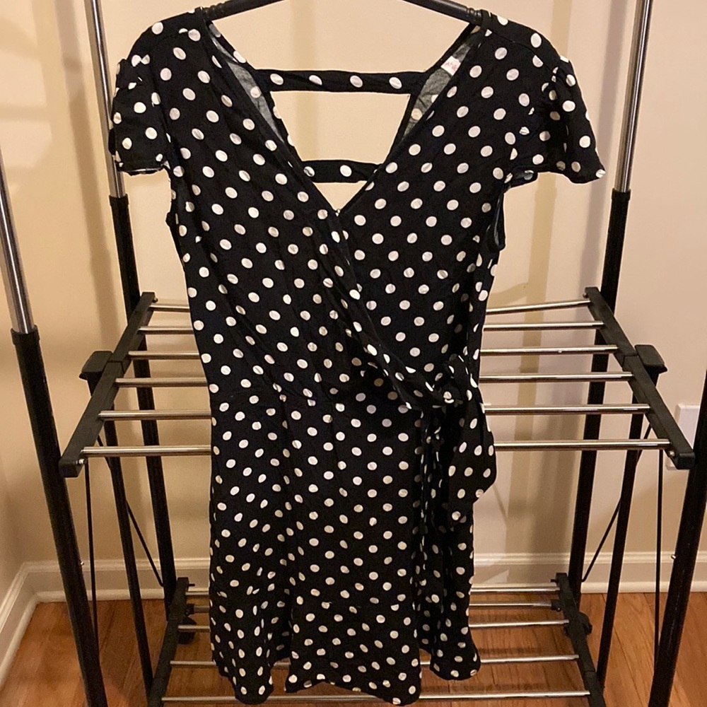 Xhilaration Black and White Polka Dotted V-neck Dress - Size Small